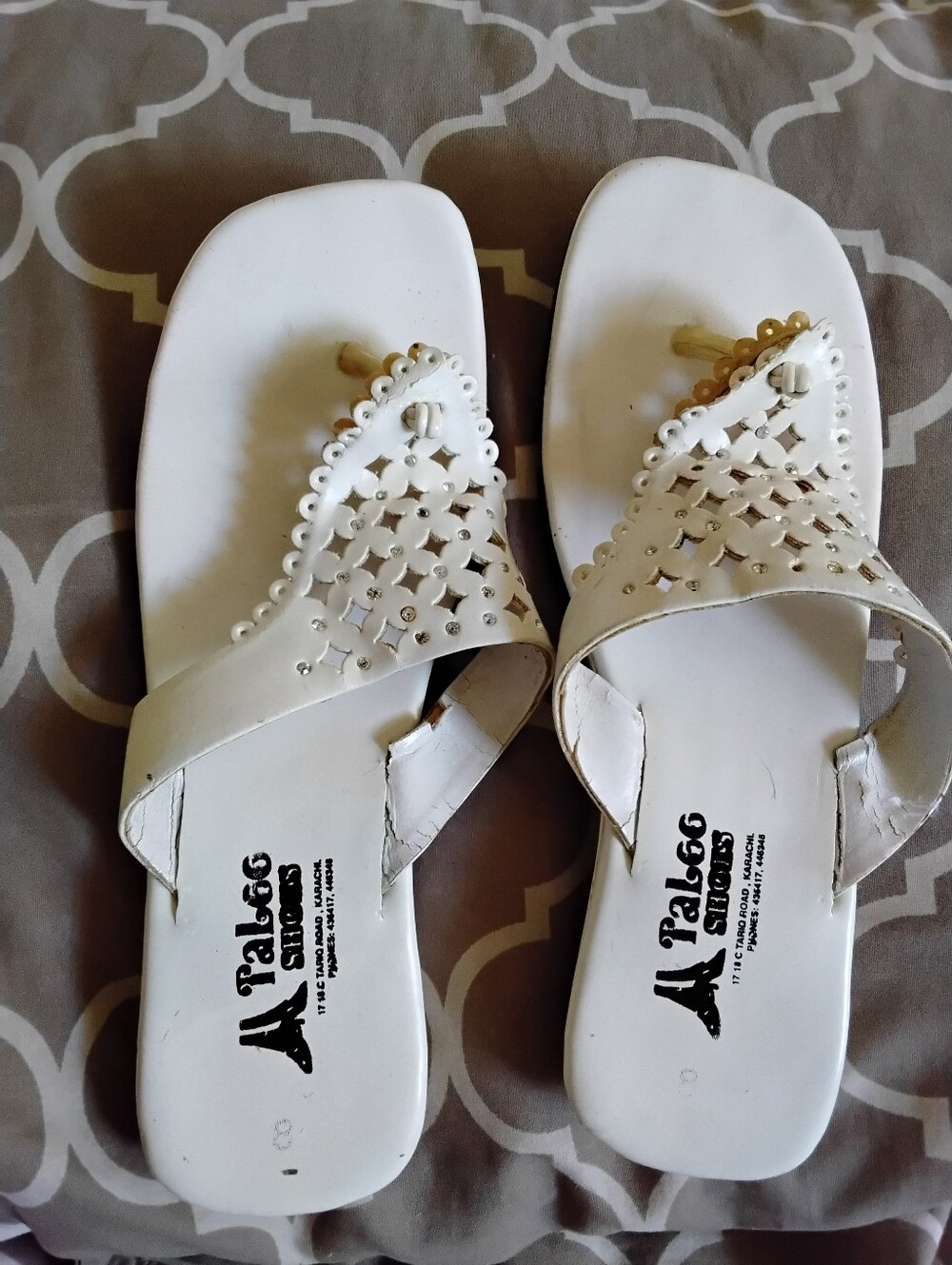 Womens Sandals, Size 8.